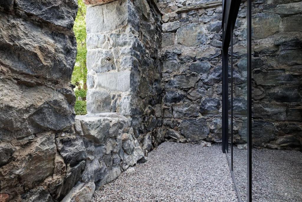 Brand New Studios Amidst Ancient Ruins Oasis Stockholm Buitenkant foto