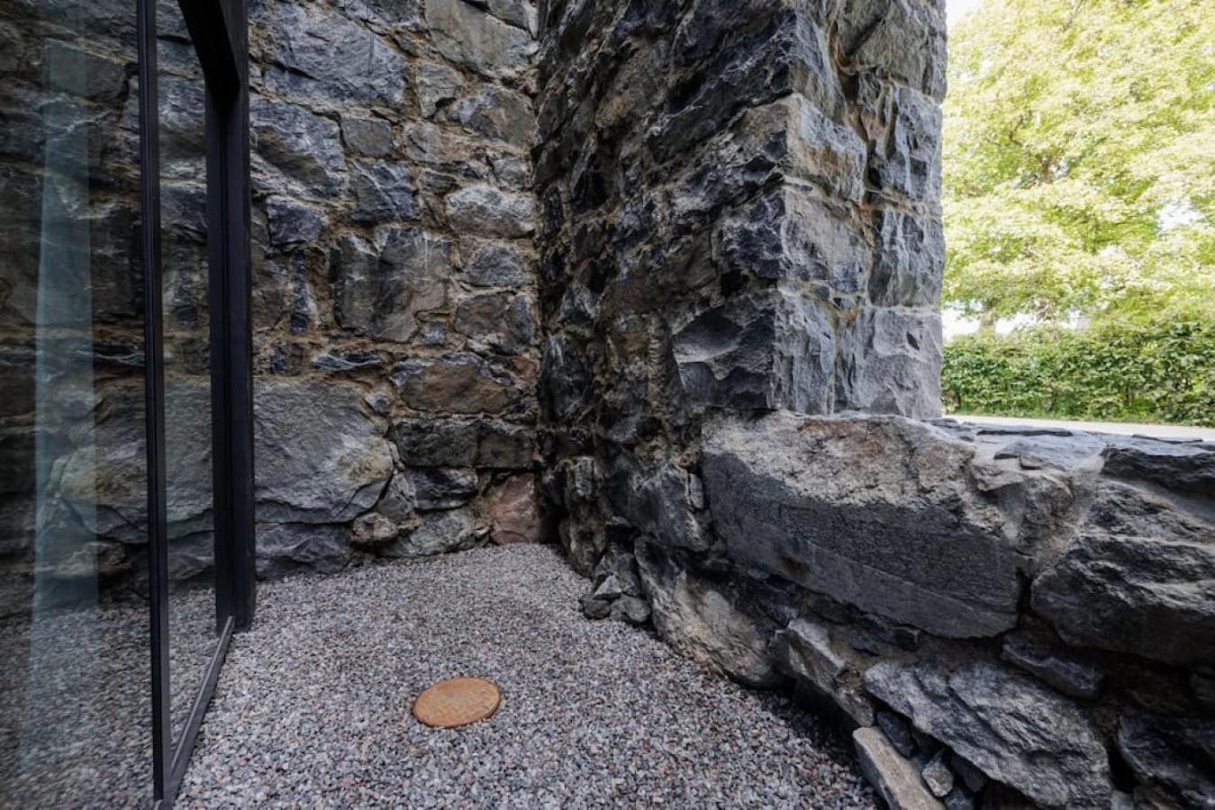 Brand New Studios Amidst Ancient Ruins Oasis Stockholm Buitenkant foto